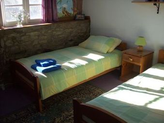 one of the twin rooms 